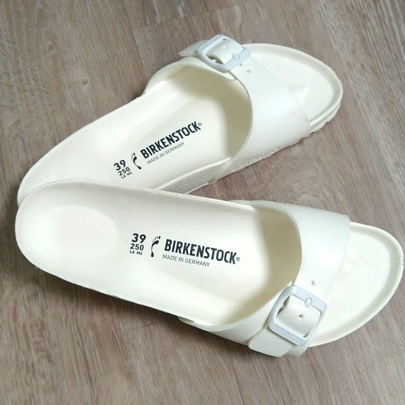 Birkenstock Shoes - ✴️H.P.✴️ Birkenstock Sandals